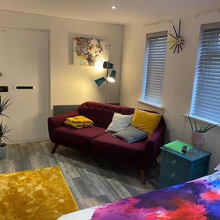 Cosy Studio Apartment Waterlooville Exterior foto