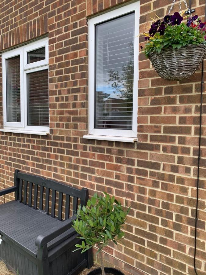 Cosy Studio Apartment Waterlooville Exterior foto