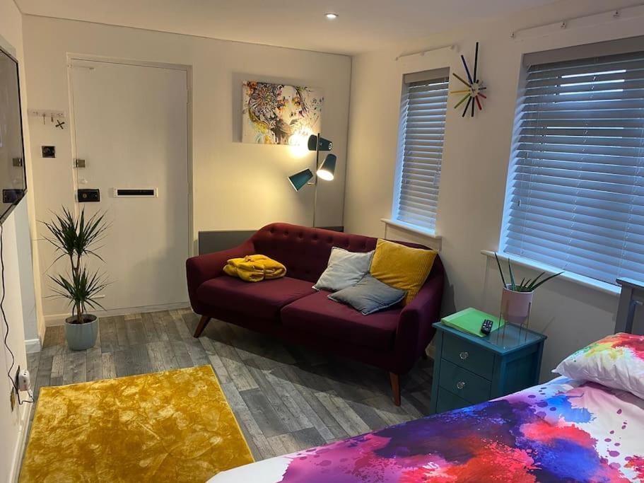 Cosy Studio Apartment Waterlooville Exterior foto