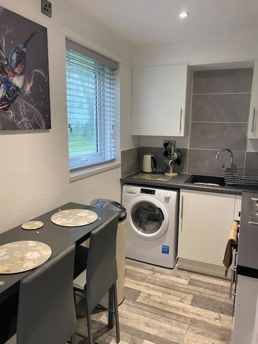 Cosy Studio Apartment Waterlooville Exterior foto